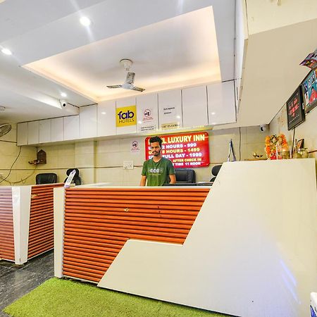 Fabhotel Luxury Inn Near Adarsh Nagar Metro Делі Екстер'єр фото